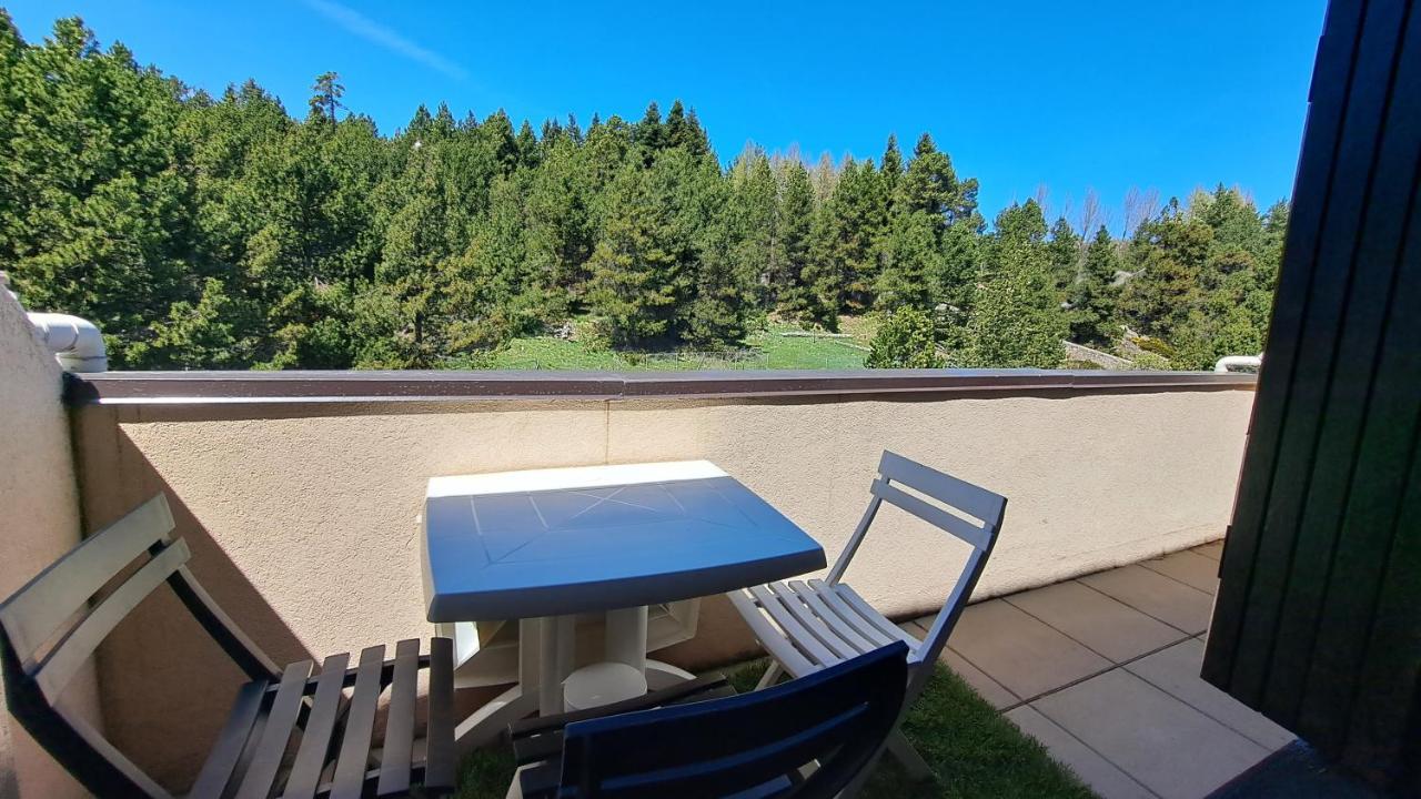 Apartamento Calme Et Altitude Ambiance Cosy Font Romeu Exterior foto